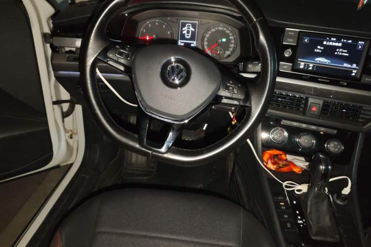 Used Volkswagen Bora 2019 1.5L Automatic Comfort Model Steering Wheel