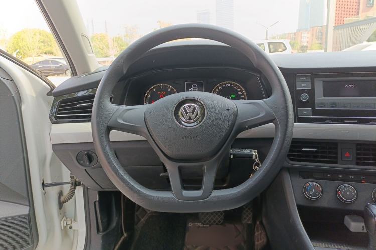 Used Volkswagen Bora 2019 Revised Version 1.5L Automatic Fashionable Style China VI Steering Wheel