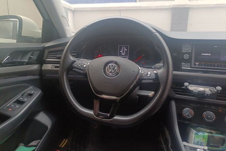 Used Volkswagen Bora 2019 Revised Version 1.5L Manual Comfort Edition China VI Standard Steering Wheel