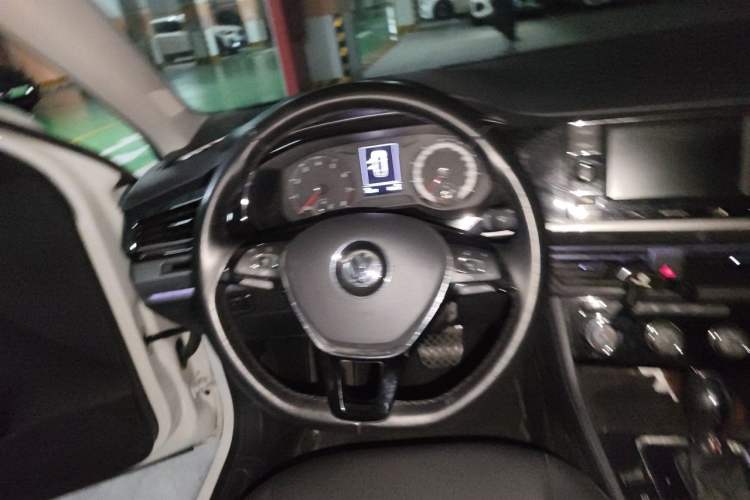 Used Volkswagen Bora 2019 Revised Version 1.5L Automatic Comfort Edition China VI Standard Steering Wheel