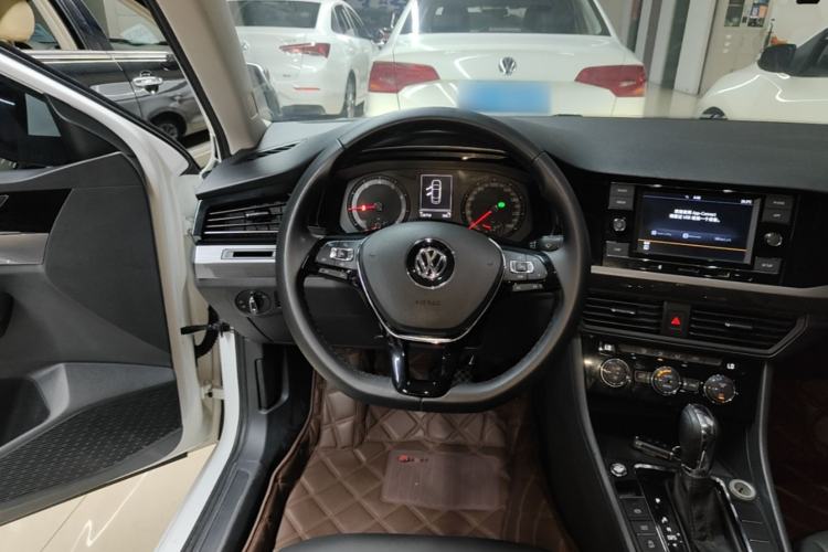 Used Volkswagen Bora 2019 Revised Version 1.5L Automatic Elite Edition China VI Standard Steering Wheel