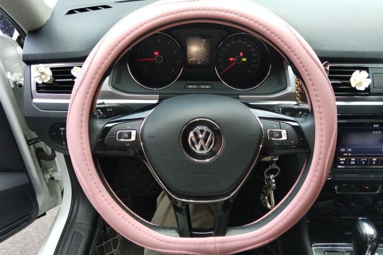 Used Volkswagen Bora 2019 Bora Legend 1.5L Automatic Leading Model China VI Standard Steering Wheel