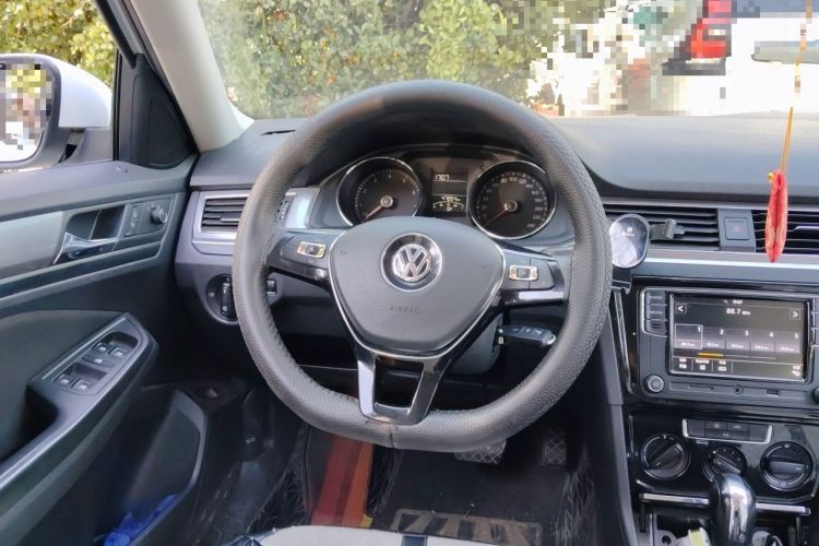 Used Volkswagen Bora 2019 Bora·Legend 1.5L Automatic Leading Model China V Emission Standard Steering Wheel