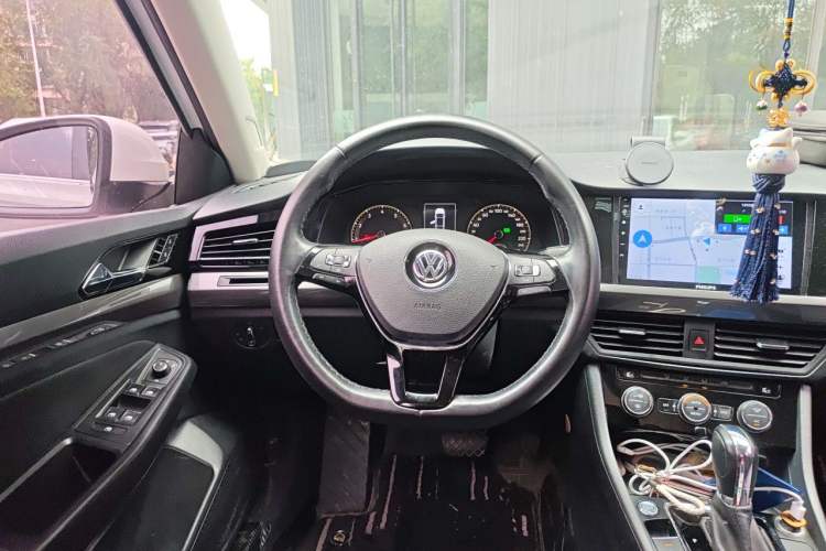 Used Volkswagen Bora 2019 Revised Version 1.5L Automatic Elite Edition China VI Standard Steering Wheel
