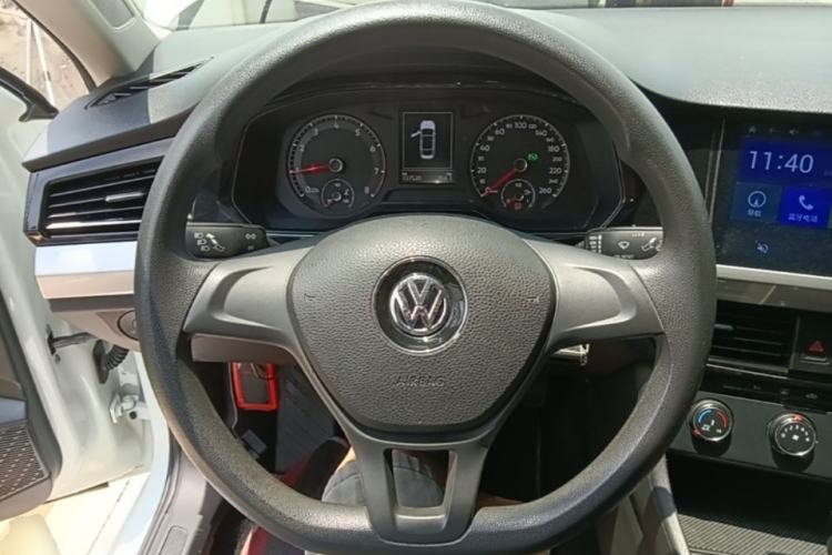 Used Volkswagen Bora 2019 1.5L Automatic Fashion Model Steering Wheel
