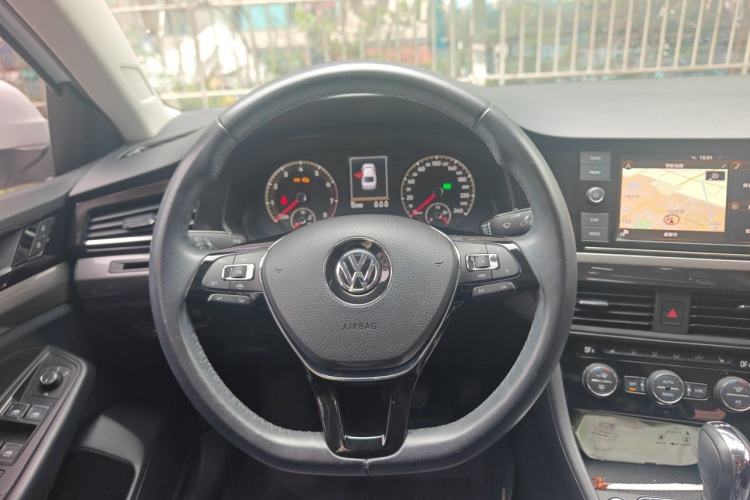 Used Volkswagen Bora 2019 Revised Version 280TSI DSG Luxury Edition China VI Standard Steering Wheel