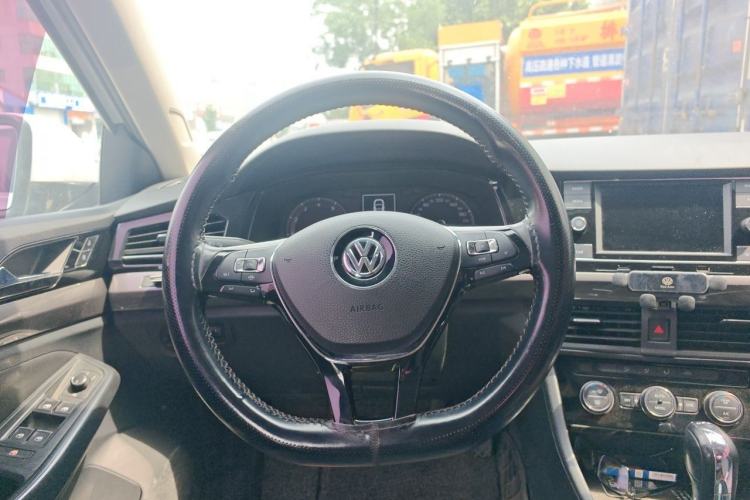 Used Volkswagen Bora 2019 Revised Version 280TSI DSG Elite Edition China VI Standard Steering Wheel