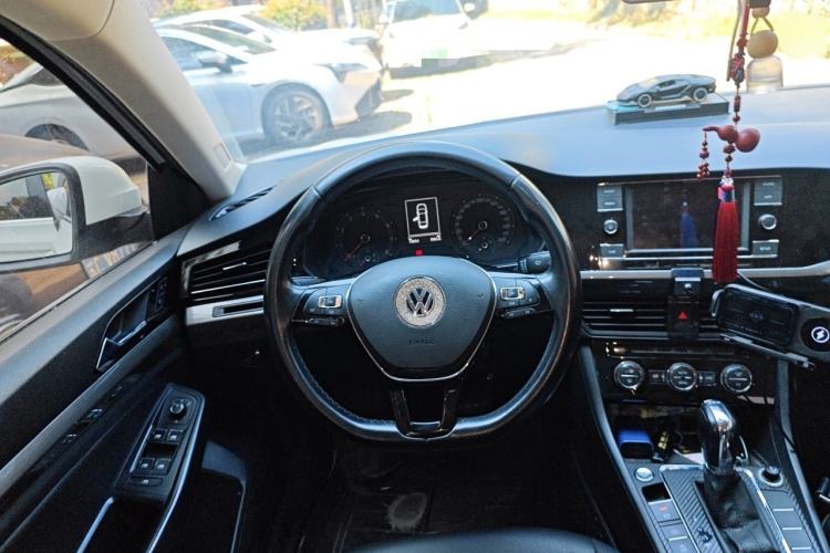 Used Volkswagen Bora 2019 Revised Version 280TSI DSG Elite Edition China VI Standard Steering Wheel