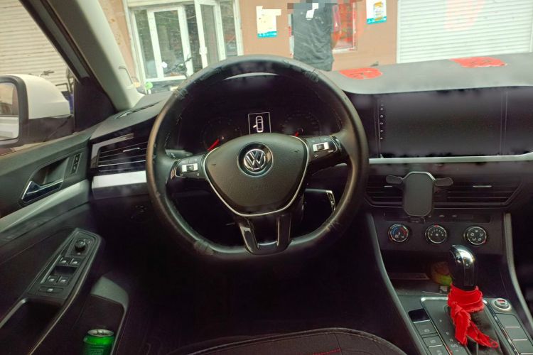 Used Volkswagen Bora 2019 1.5L Automatic Fashion Model Steering Wheel