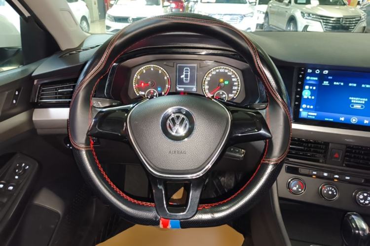 Used Volkswagen Bora 2019 Revised Version 1.5L Automatic Fashionable Style China VI Steering Wheel