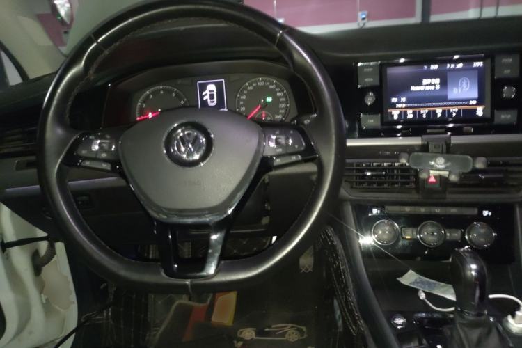 Used Volkswagen Bora 2019 Revised Version 280TSI DSG Elite Edition China VI Standard Steering Wheel