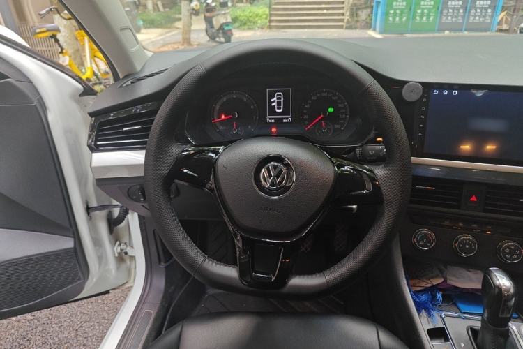 Used Volkswagen Bora 2019 Revised Version 1.5L Automatic Fashionable Style China V Standard Steering Wheel