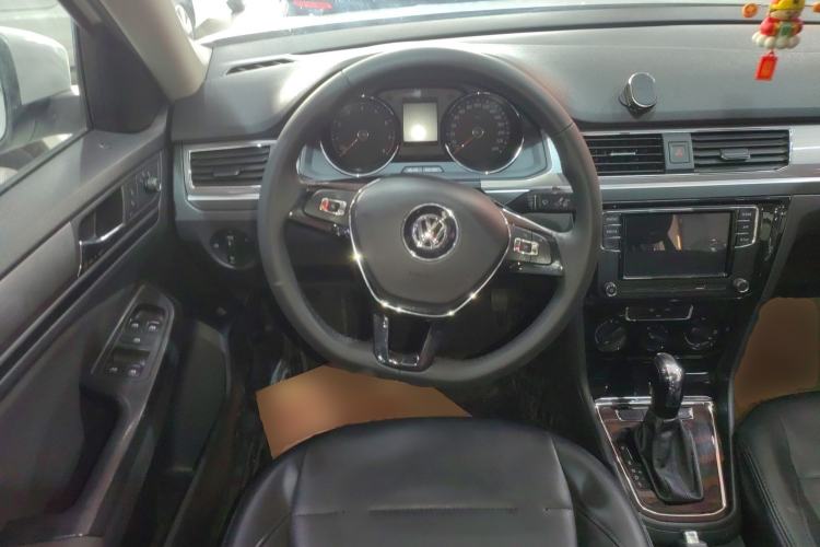 Used Volkswagen Bora 2019 Bora Legend 1.5L Automatic Leading Model China VI Standard Steering Wheel