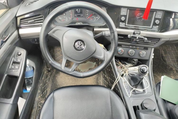 Used Volkswagen Bora 2019 1.5L Manual Fashion Edition Steering Wheel