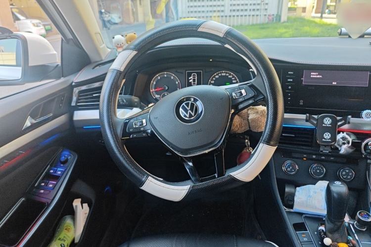 Used Volkswagen Bora 2019 1.5L Automatic Fashion Model Steering Wheel