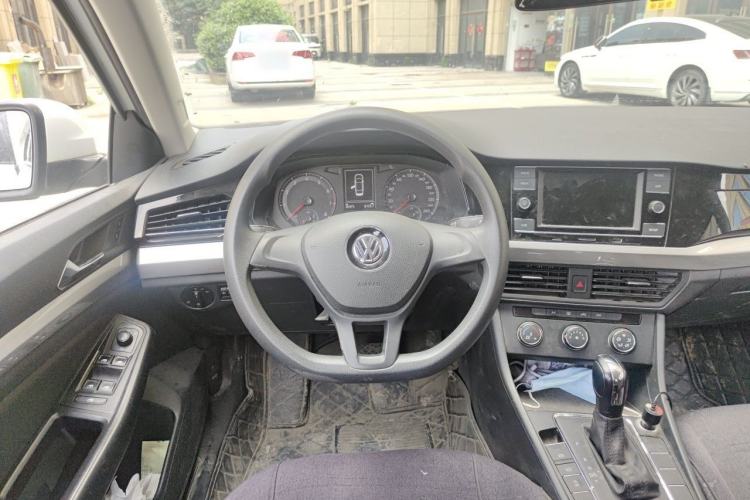 Used Volkswagen Bora 2019 Revised Version 1.5L Automatic Fashionable Style China VI Steering Wheel