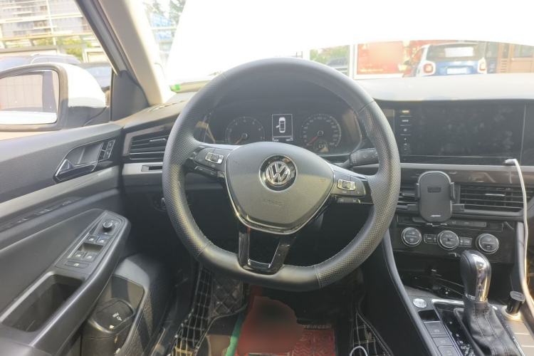 Used Volkswagen Bora 2019 Revised Version 1.5L Automatic Elite Edition China VI Standard Steering Wheel