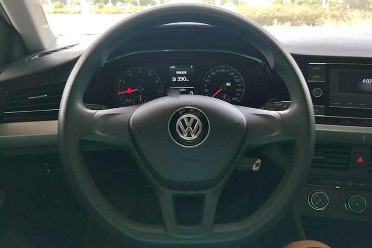 Used Volkswagen Bora 2019 Revised Version 1.5L Automatic Fashionable Style China VI Steering Wheel