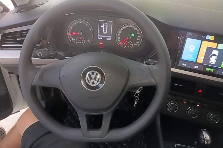 Used Volkswagen Bora 2019 Revised Version 1.5L Automatic Fashionable Style China VI Steering Wheel