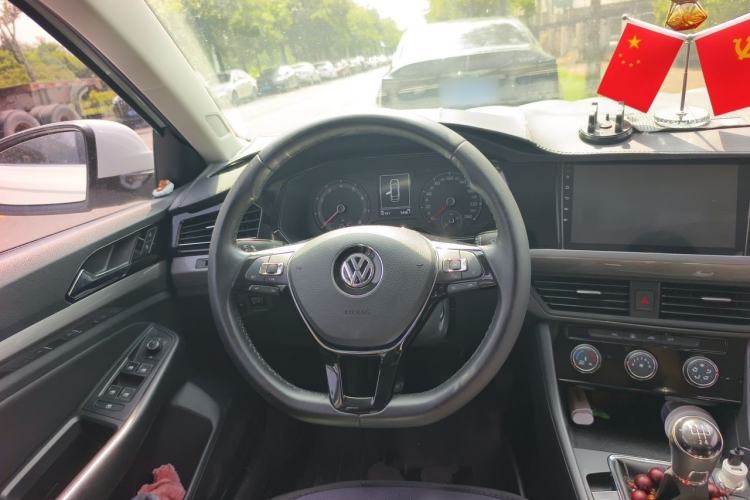 Used Volkswagen Bora 2019 1.5L Manual Comfort Version Steering Wheel