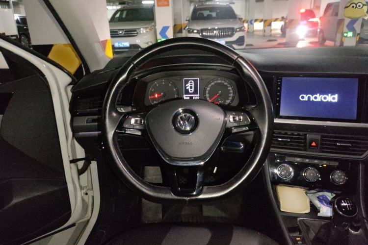 Used Volkswagen Bora 2019 1.5L Manual Comfort Version Steering Wheel