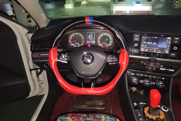 Used Volkswagen Bora 2019 Revised Version 1.5L Automatic Elite Edition China VI Standard Steering Wheel
