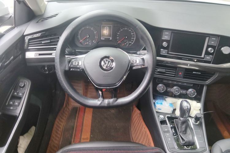 Used Volkswagen Bora 2019 Revised Version 1.5L Automatic Elite Edition China VI Standard Steering Wheel