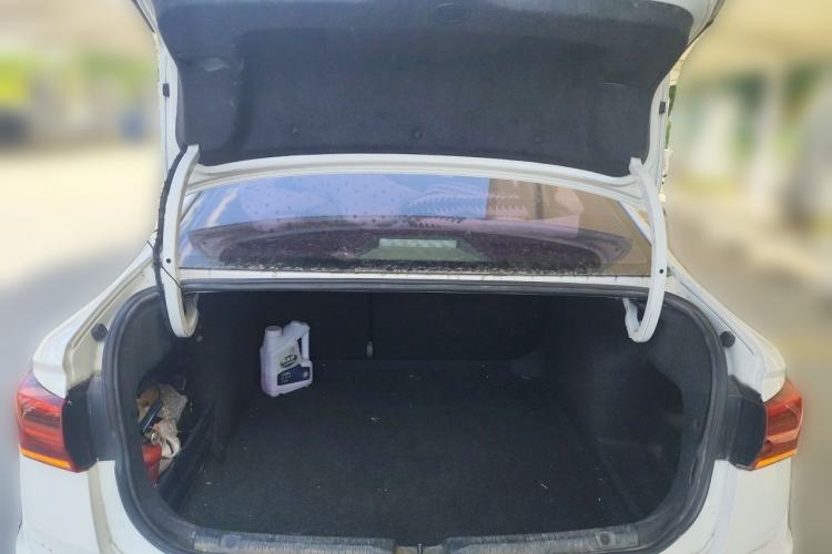 Used Volkswagen Bora 2019 1.5L Automatic Comfort Model Trunk