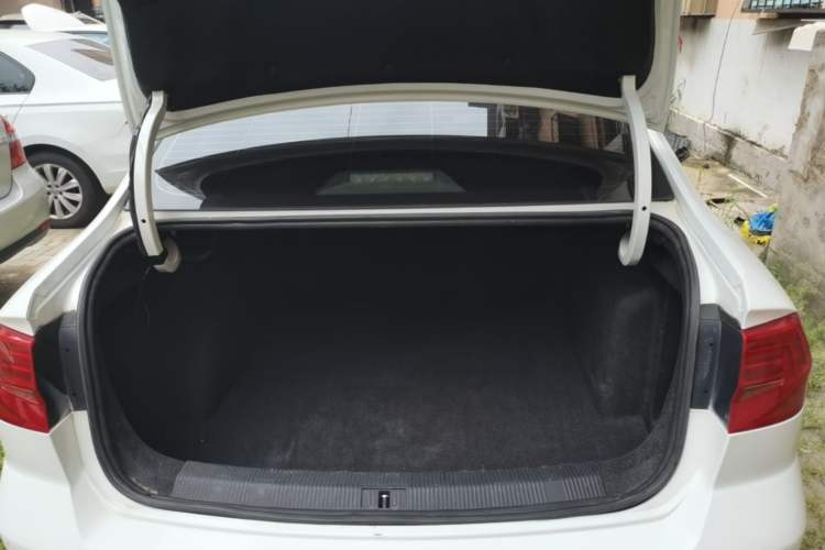 Used Volkswagen Bora 2019 Facelift Bora·Legend 1.5L Automatic Fashion Edition China VI Standard Trunk