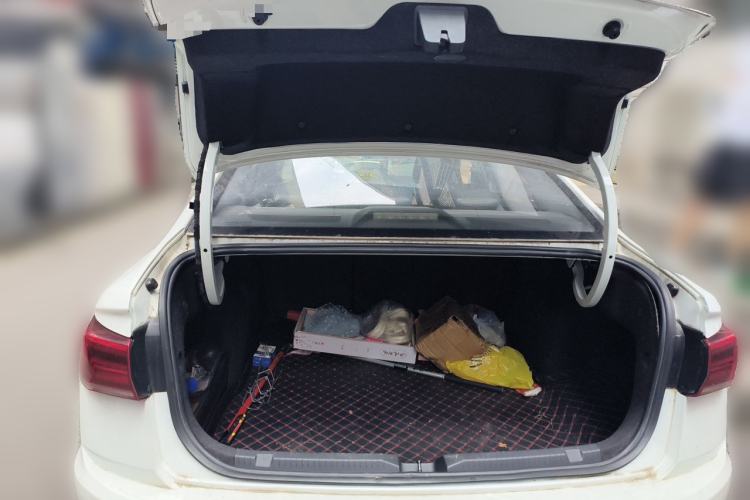 Used Volkswagen Bora 2019 1.5L Automatic Fashion Model Trunk