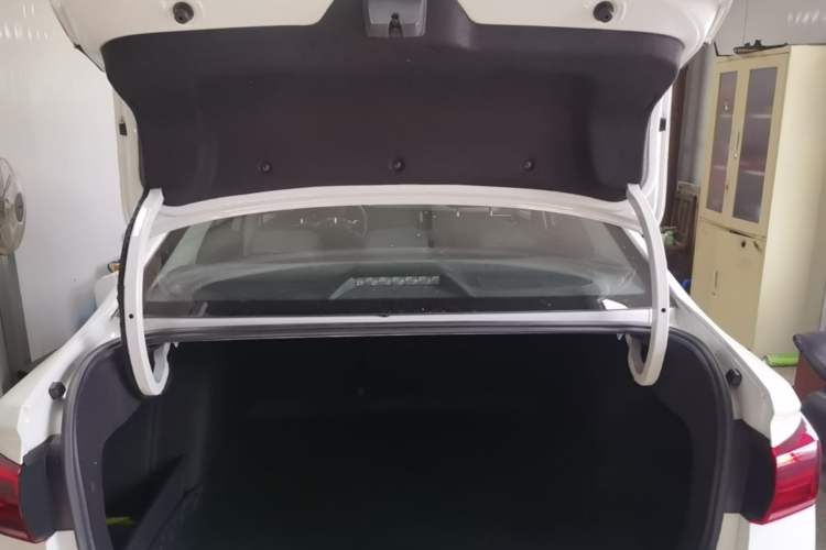 Used Volkswagen Bora 2019 Revised Version 1.5L Automatic Comfort Edition China VI Standard Trunk