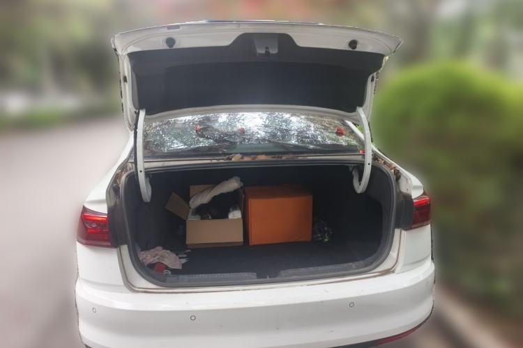 Used Volkswagen Bora 2019 1.5L Automatic Fashion Model Trunk