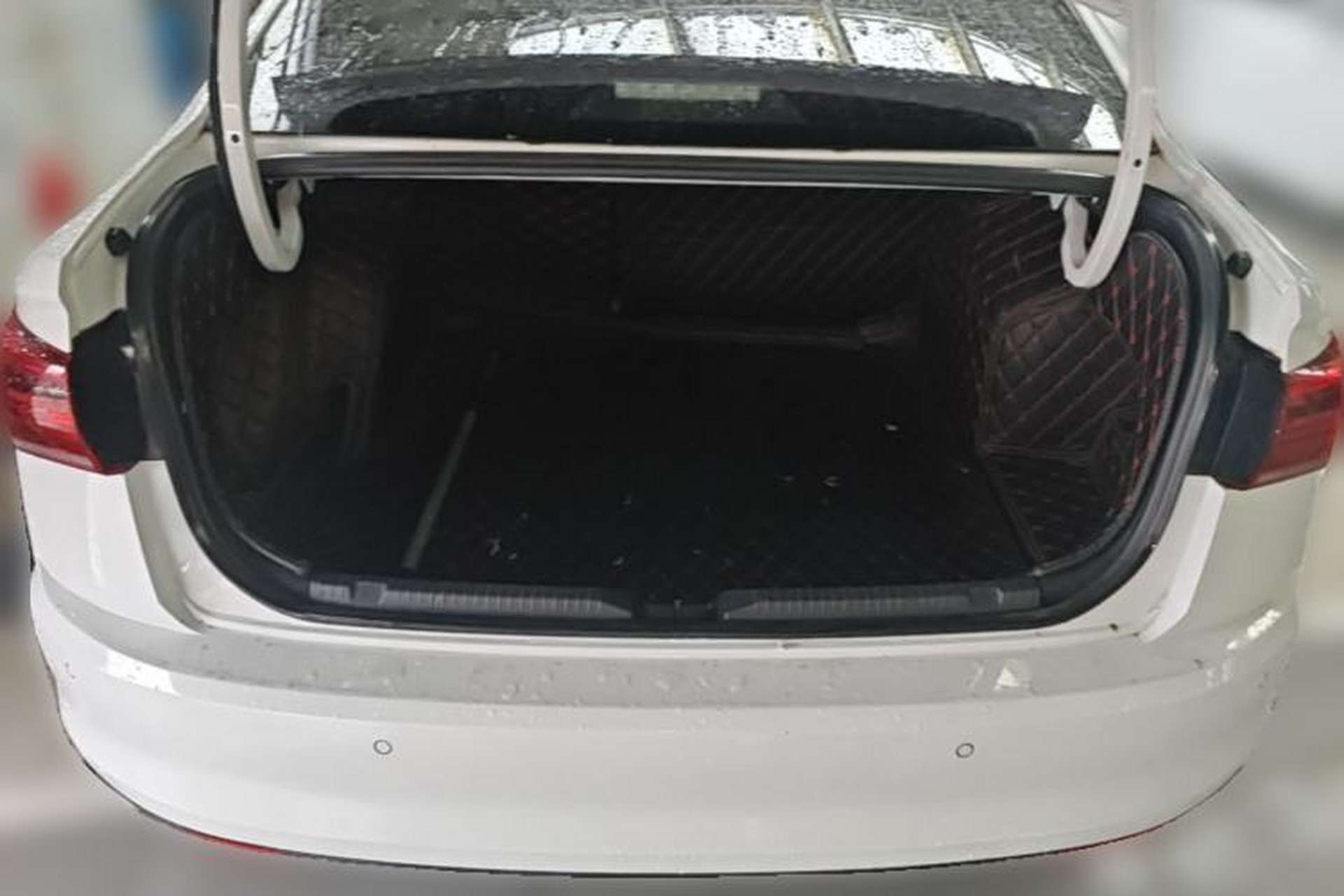Used Volkswagen Bora 2019 1.5L Manual Fashion Edition Trunk