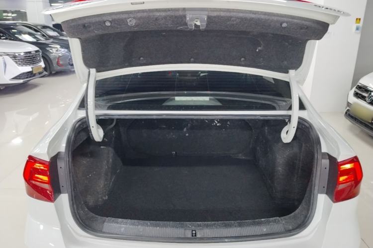 Used Volkswagen Bora 2019 Facelift Bora·Legend 1.5L Automatic Fashion Edition China VI Standard Trunk