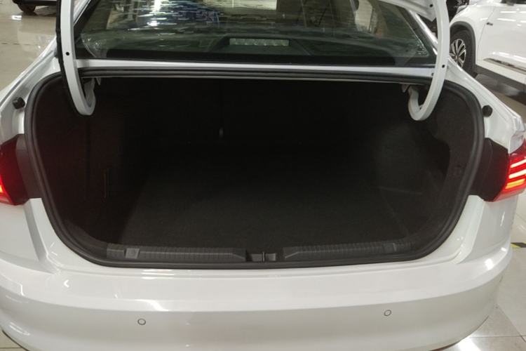 Used Volkswagen Bora 2019 Revised Version 1.5L Automatic Comfort Edition China VI Standard Trunk