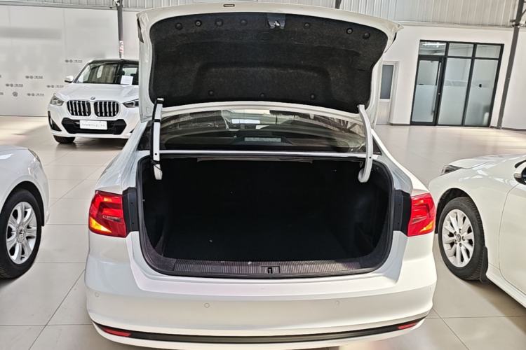 Used Volkswagen Bora 2019 Bora·Legend 1.5L Automatic Fashion Edition China VI Standard Trunk