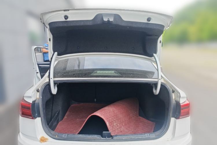 Used Volkswagen Bora 2019 1.5L Automatic Fashion Model Trunk