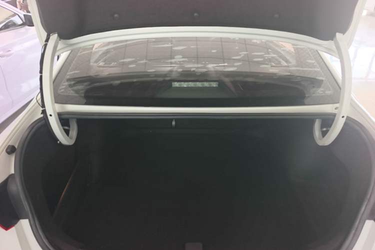 Used Volkswagen Bora 2019 Revised Version 1.5L Automatic Fashionable Style China VI Trunk