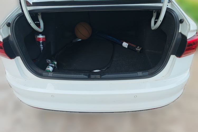 Used Volkswagen Bora 2019 1.5L Automatic Elite Version Trunk