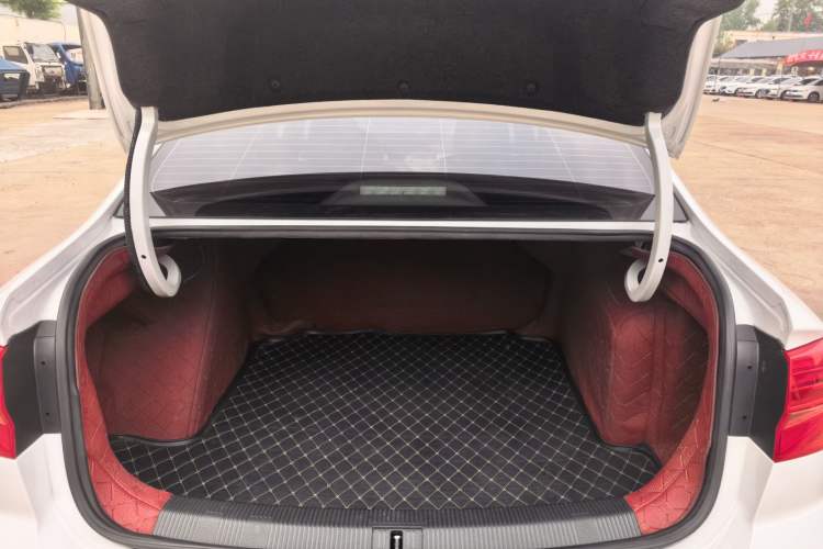 Used Volkswagen Bora 2019 Facelift Bora·Legend 1.5L Manual Fashion Edition China VI Standard Trunk