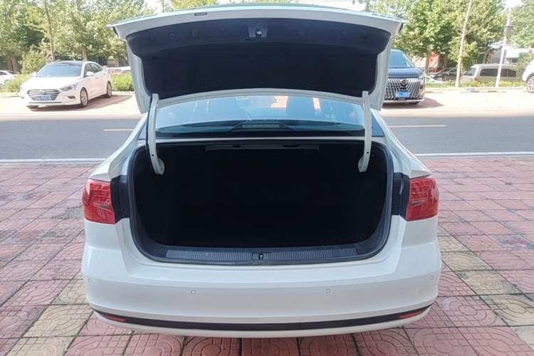Used Volkswagen Bora 2019 Bora·Legend 1.5L Automatic Fashion Edition China VI Standard Trunk