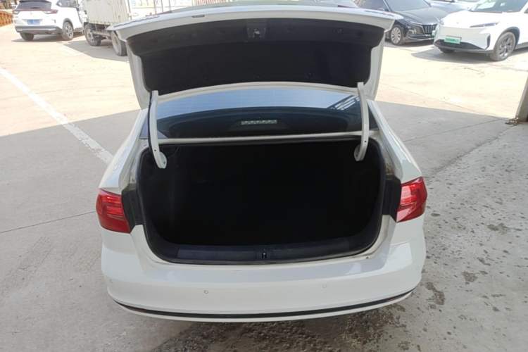 Used Volkswagen Bora 2019 Facelift Bora·Legend 1.5L Automatic Fashion Edition China VI Standard Trunk