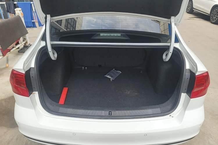 Used Volkswagen Bora 2019 Facelift Bora·Legend 1.5L Automatic Fashion Edition China VI Standard Trunk