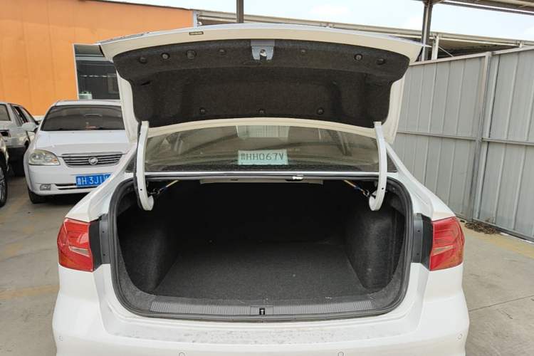Used Volkswagen Bora 2019 Bora·Legend 1.5L Manual Leading Model China VI Standard Trunk