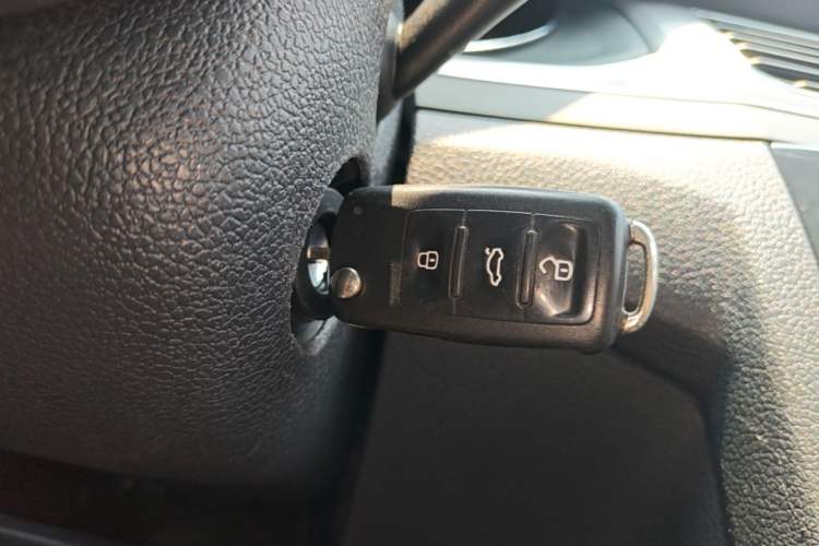 Used Volkswagen Bora 2019 Facelift Bora·Legend 1.5L Automatic Fashion Edition China VI Standard Vehicle Key