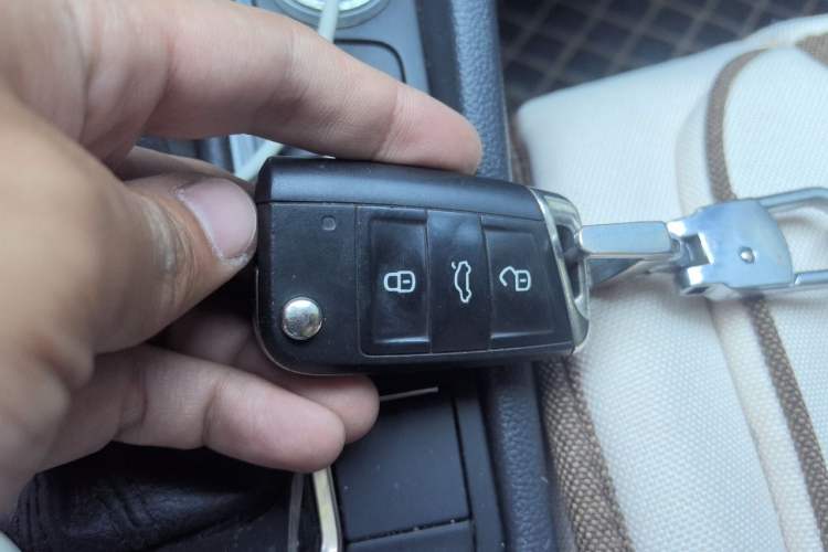 Used Volkswagen Bora 2019 Revised Version 1.5L Automatic Elite Edition China VI Standard Vehicle Key