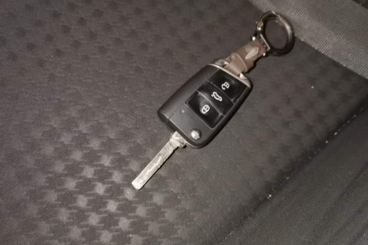 Used Volkswagen Bora 2019 Revised Version 1.5L Manual Fashion Edition China VI Standard Vehicle Key