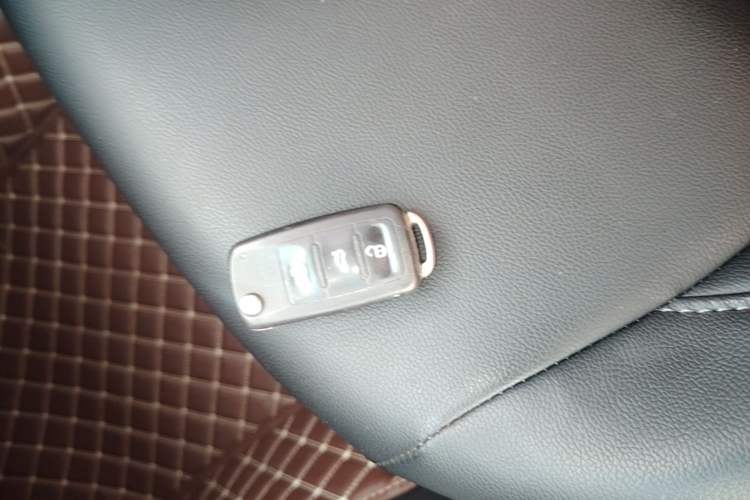 Used Volkswagen Bora 2019 Bora Legend 1.5L Manual Fashion Edition China VI Standard Vehicle Key