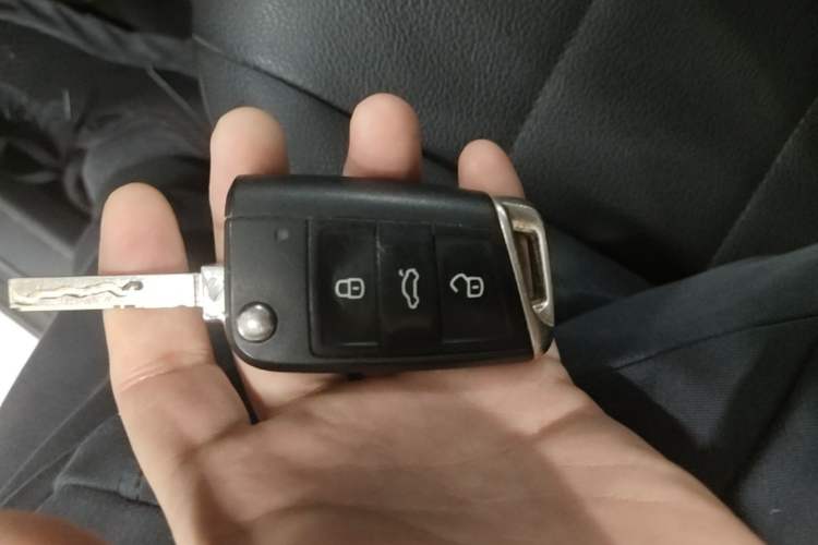 Used Volkswagen Bora 2019 Revised Version 1.5L Automatic Comfort Edition China VI Standard Vehicle Key