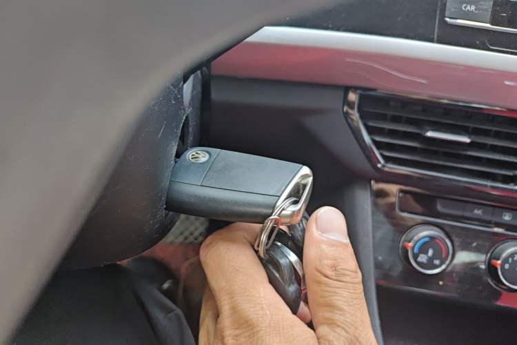Used Volkswagen Bora 2019 1.5L Automatic Fashion Model Vehicle Key
